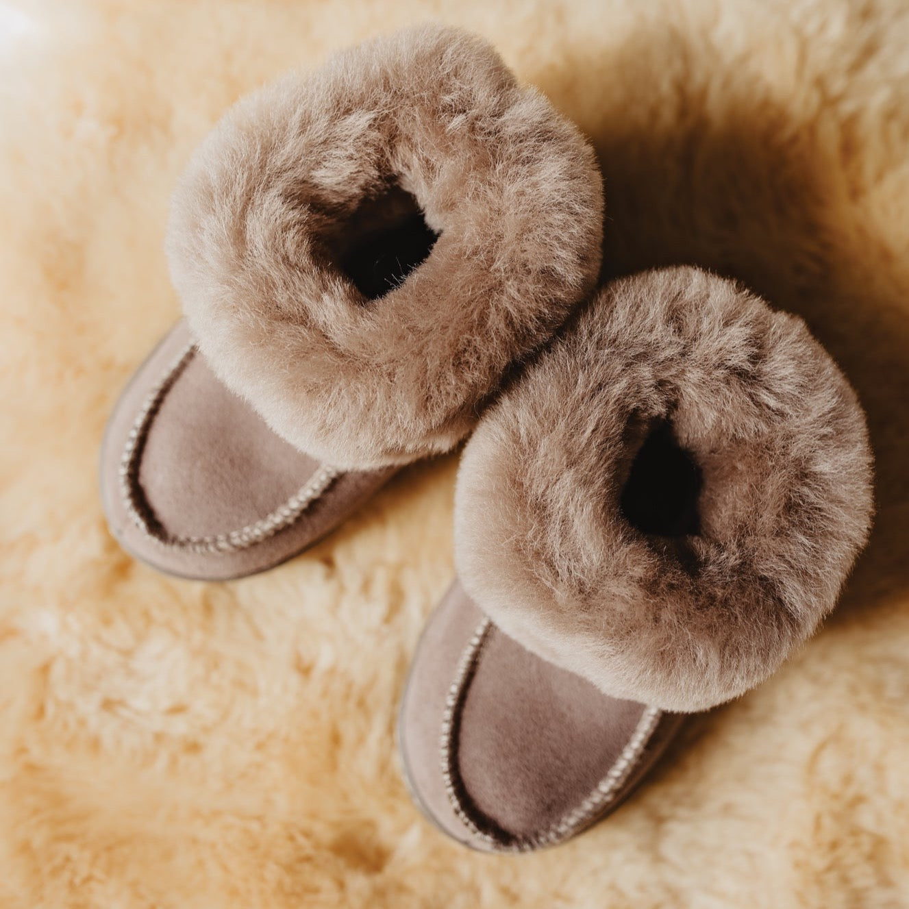 Sherpa slippers LV